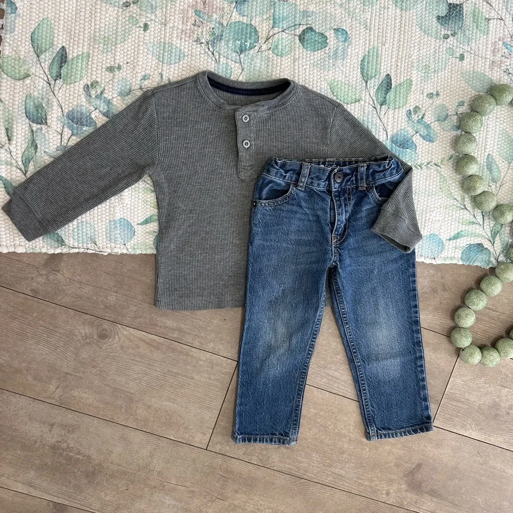 Oshkosh B’Gosh Toddler Boy Straight Jeans & Vintage Wonderkids Henley Shirt Set